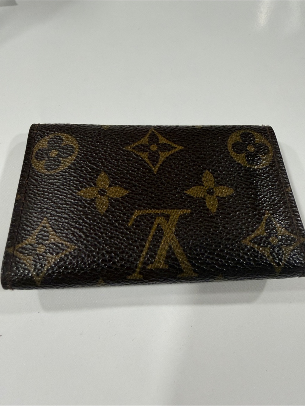 ✨ Authentic Louis Vuitton Monogram 6 Key Holder – w/ Entrupy COA✨ - Picture 8 of 10